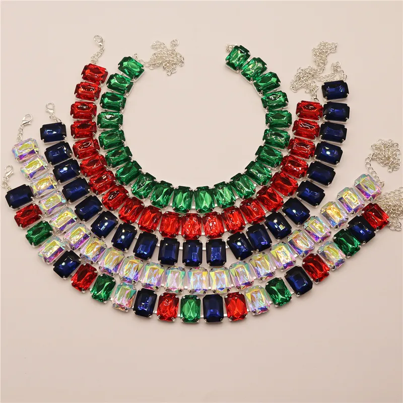 Glam Queen Square Rhinestone Choker